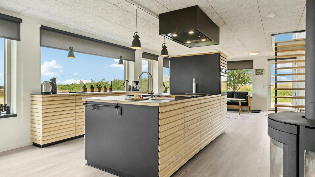 Photo of Others in Helnæs By