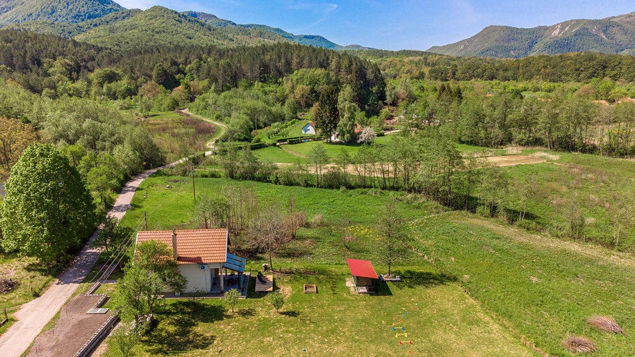 Photo of Outdoor in Gracac