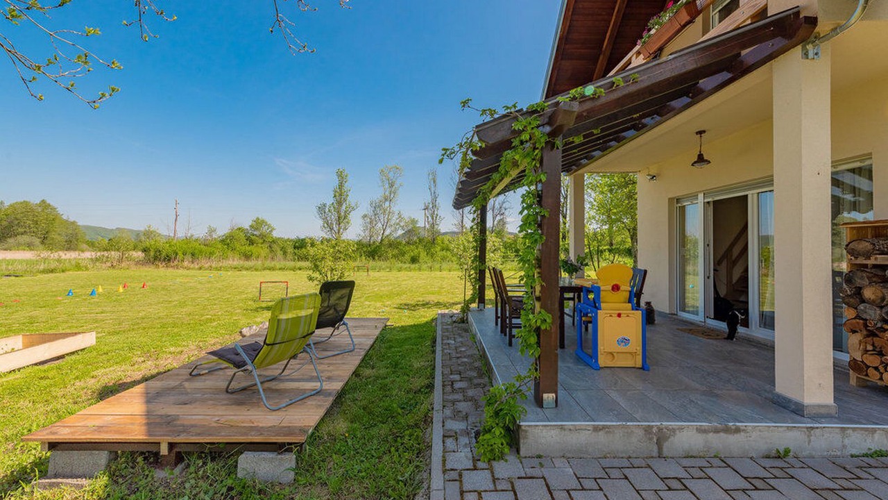 Photo of Outdoor in Gracac
