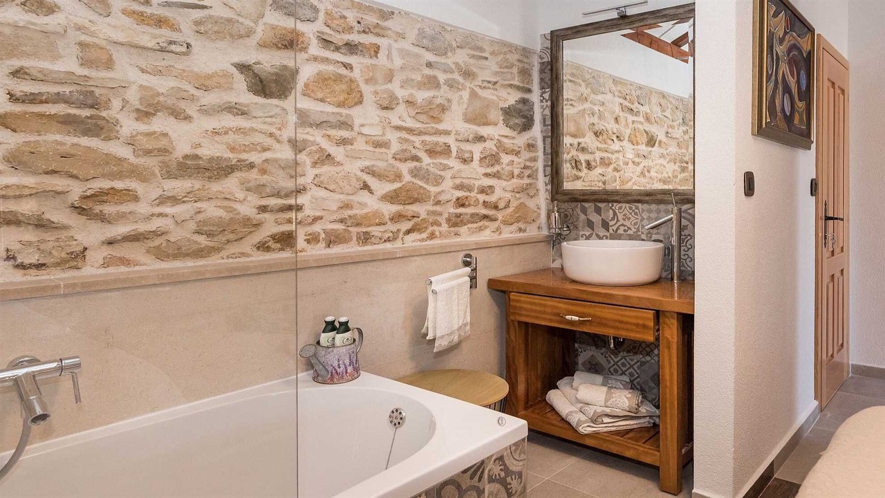 Photo of Bathroom in Skradin