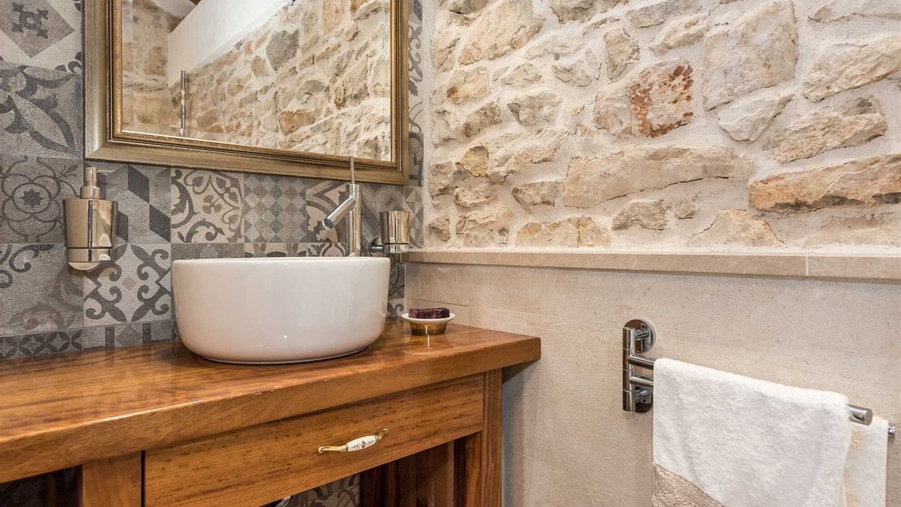 Photo of Bathroom in Skradin
