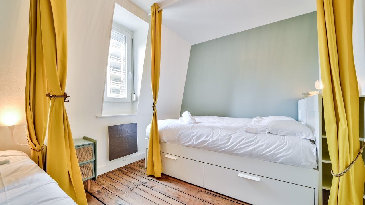 Photo of Bedroom in Lille Centre Ville