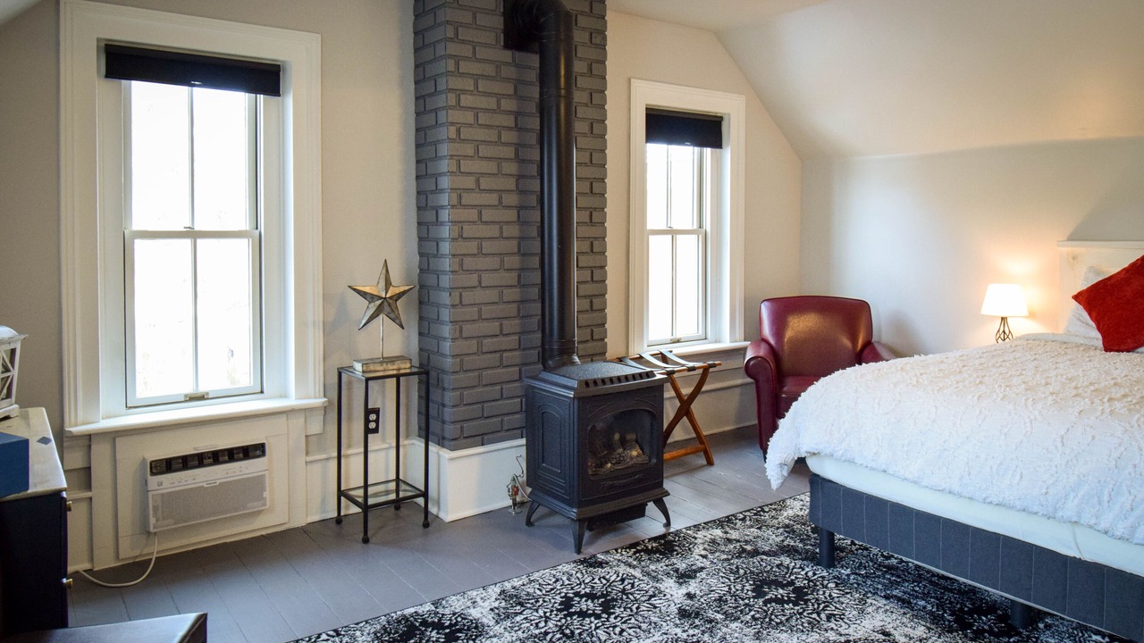 Photo of Bedroom in Snowflake