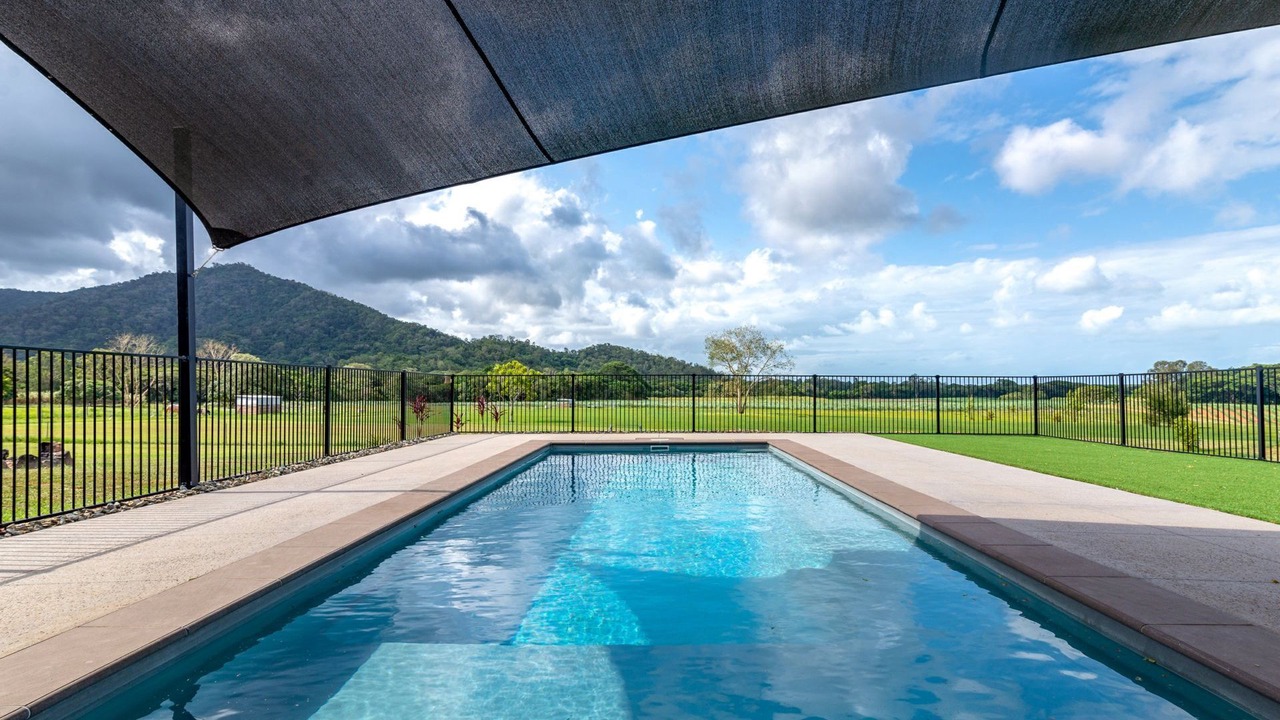 Photo of Outdoor in Mowbray