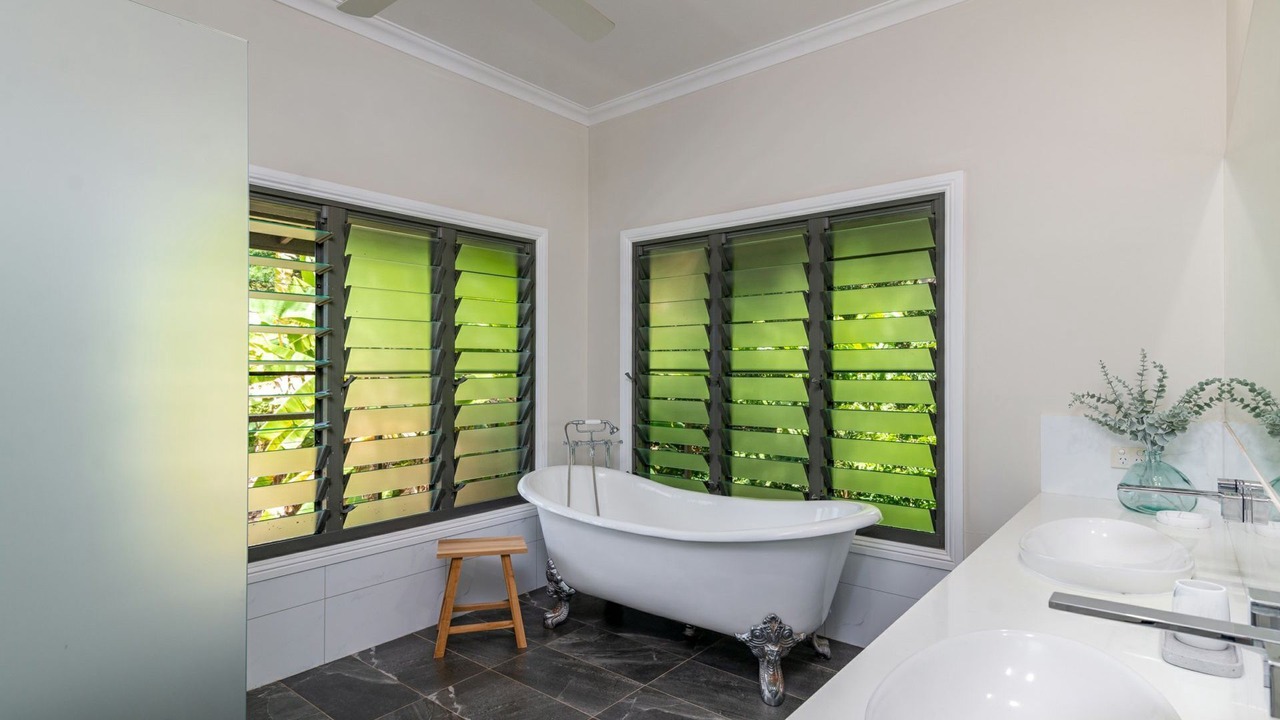 Photo of Bathroom in Mowbray