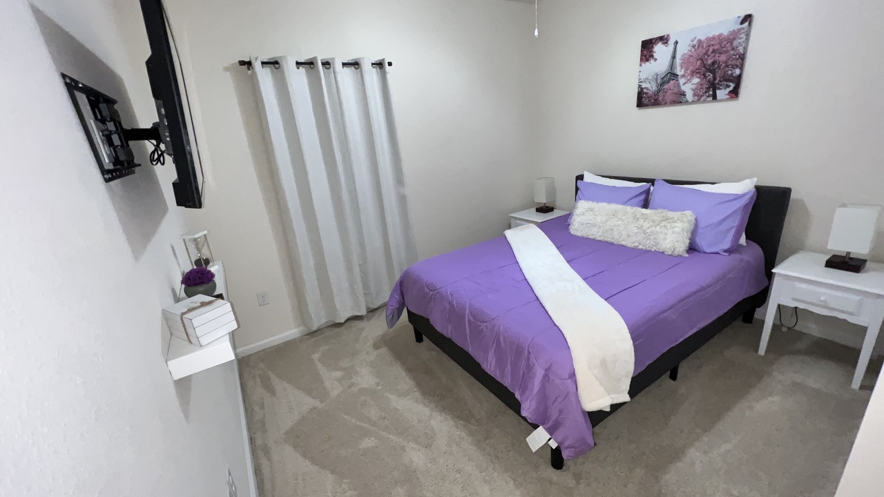 Photo of Bedroom in Baymeadows