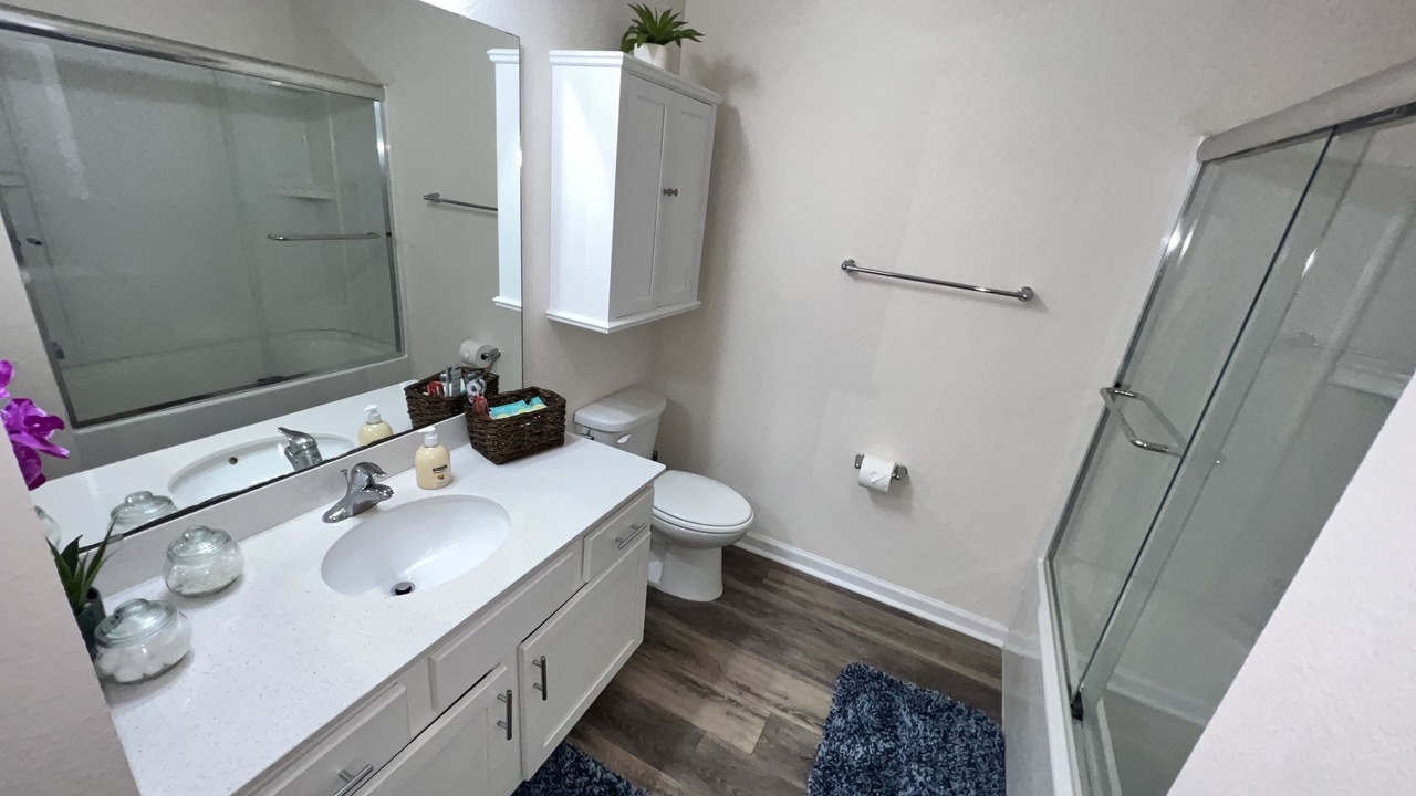 Photo of Bathroom in Baymeadows