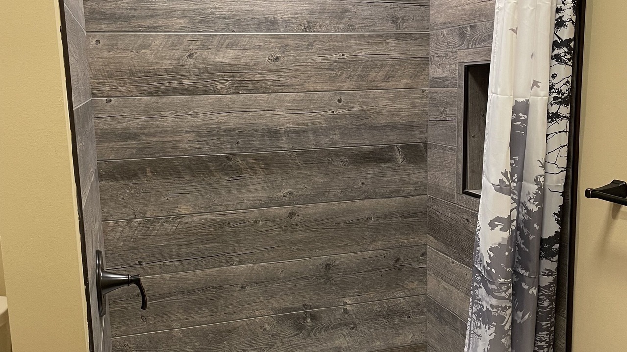 Photo of Bathroom in Gaines