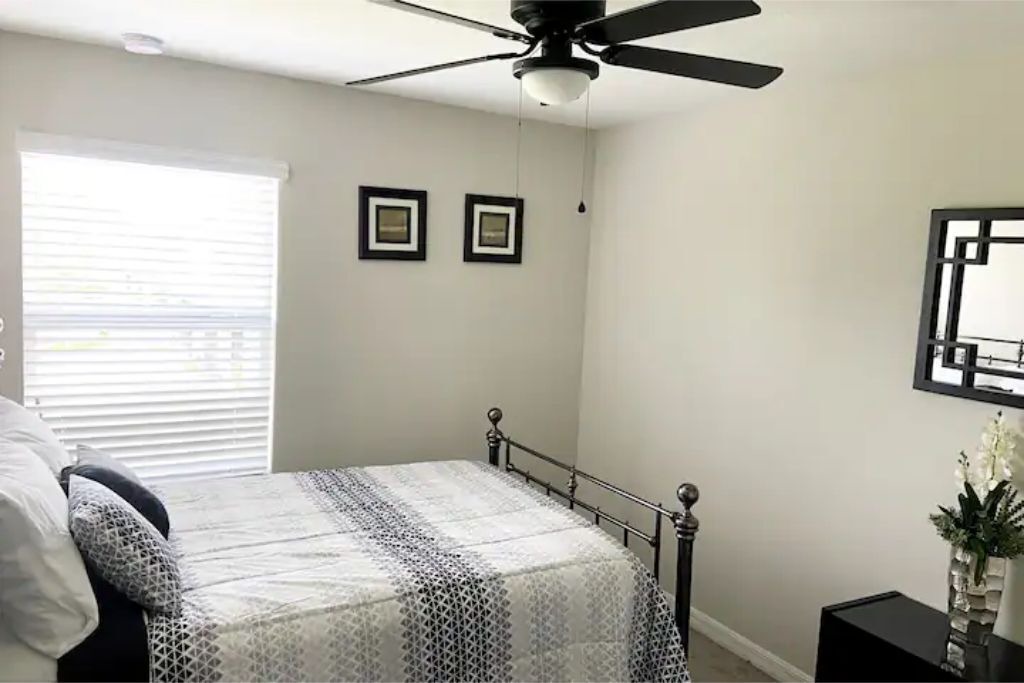 Photo of Bedroom in Riverview