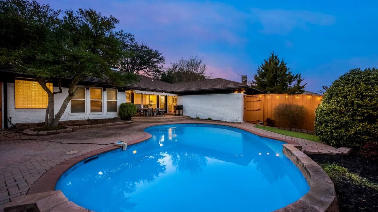 Photo of Outdoor in Lake Highlands