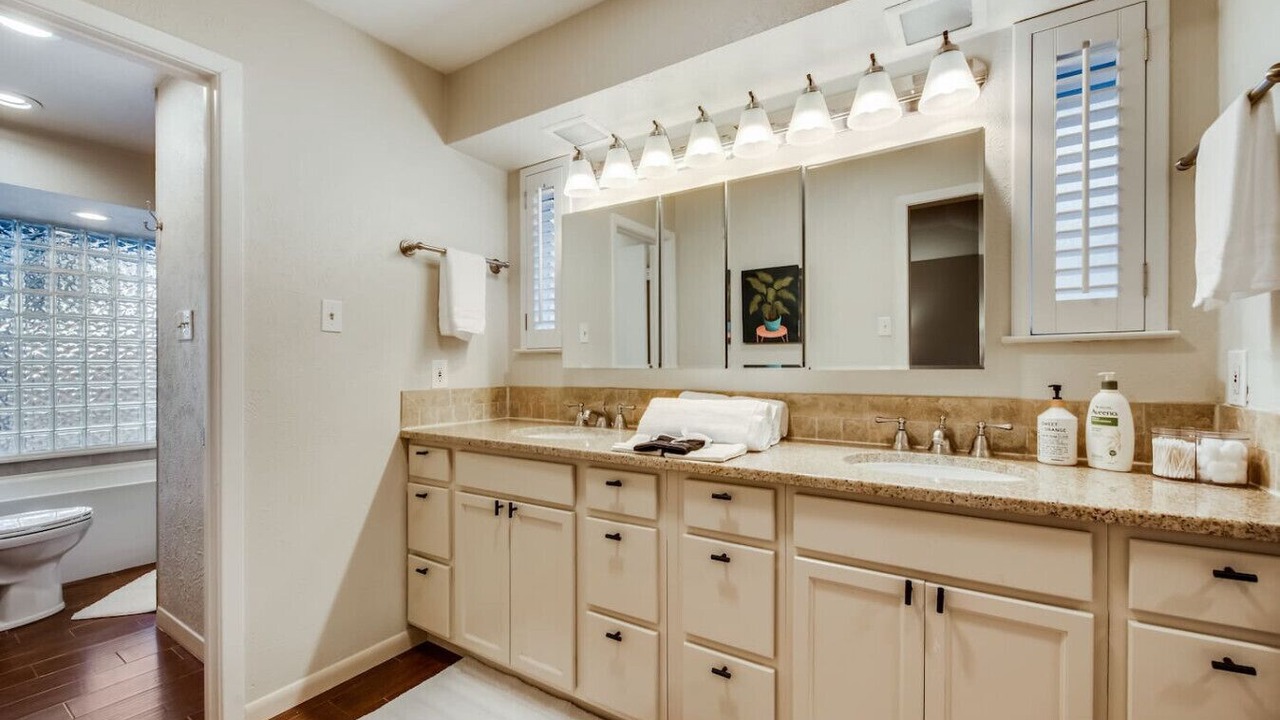 Photo of Bathroom in Lake Highlands