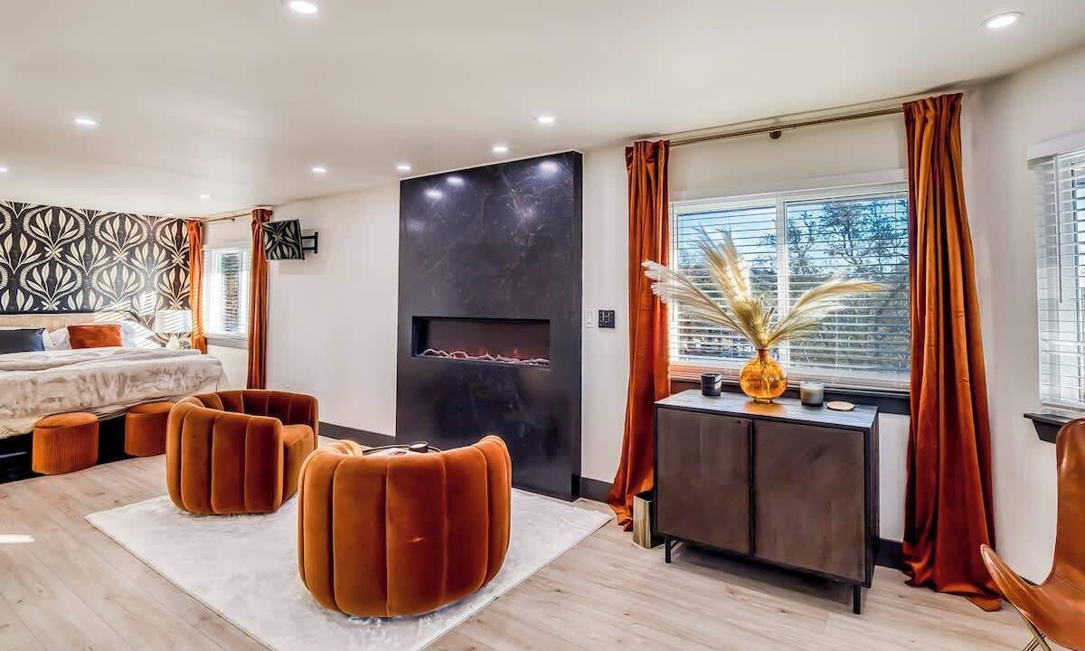 Photo of Livingroom in Dripping Springs