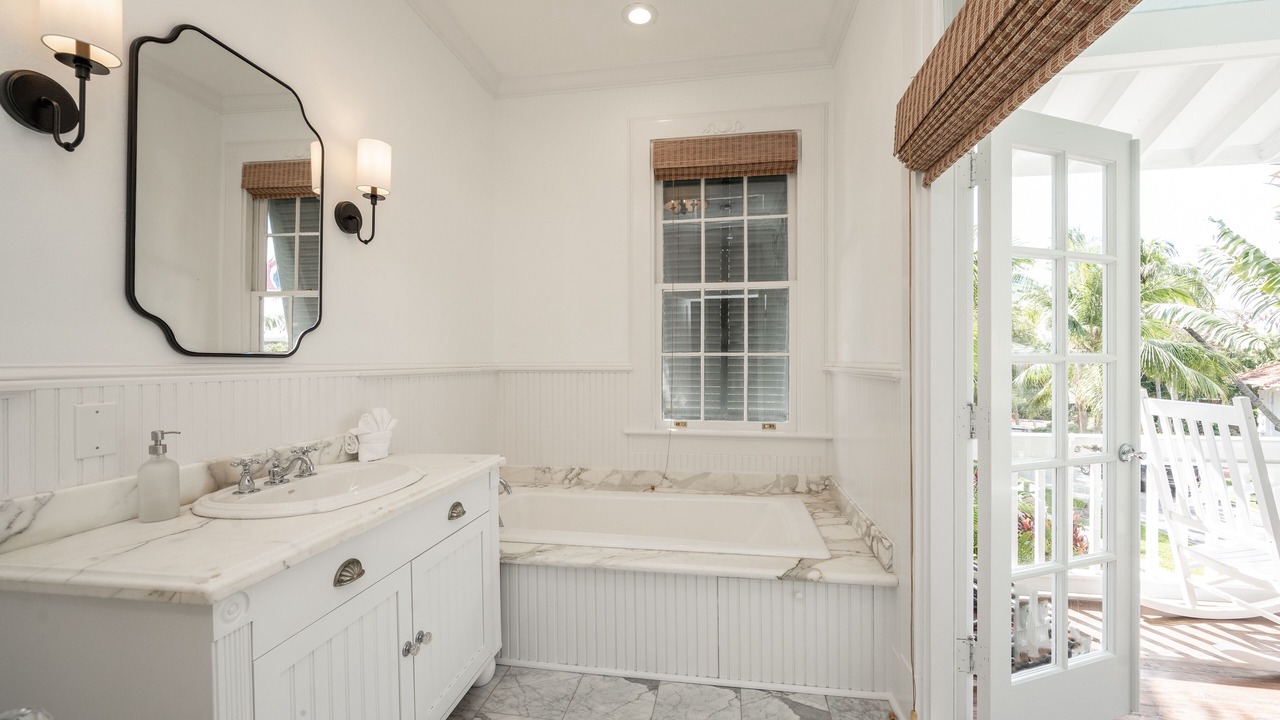 Photo of Bathroom in Bahama Village