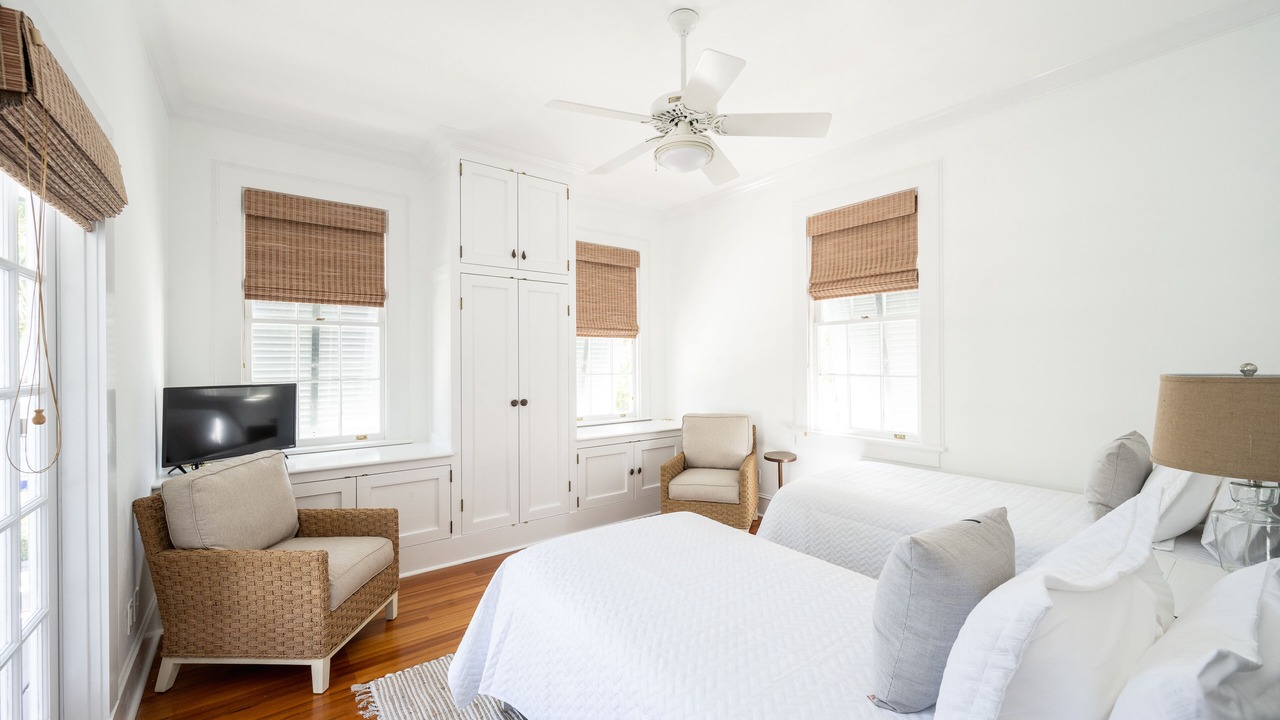 Photo of Bedroom in Bahama Village