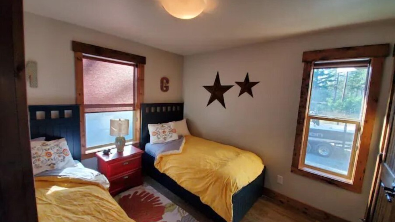 Photo of Bedroom in Rexford