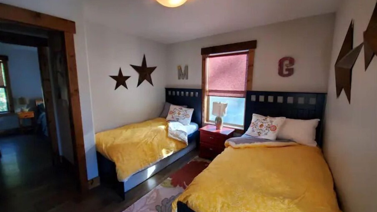 Photo of Bedroom in Rexford