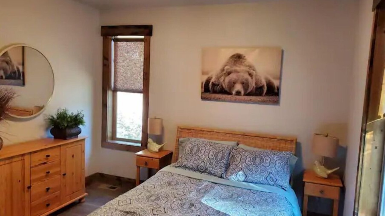Photo of Bedroom in Rexford