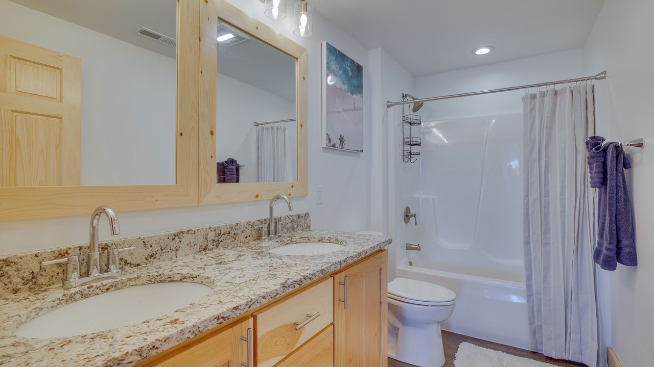 Photo of Bathroom in New Lisbon