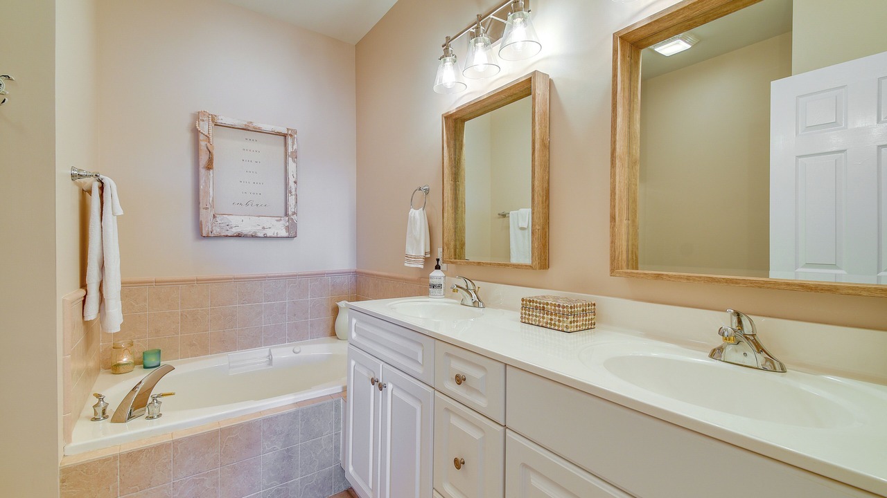 Photo of Bathroom in St. James