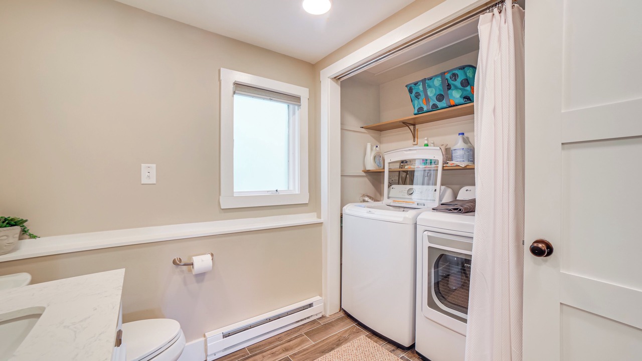 Photo of Bathroom in Brownsville