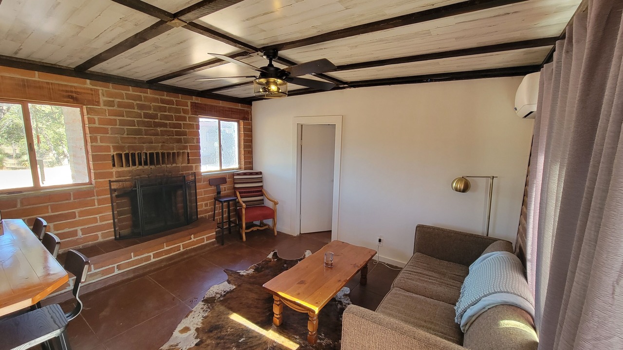 Photo of Livingroom in Sonoita