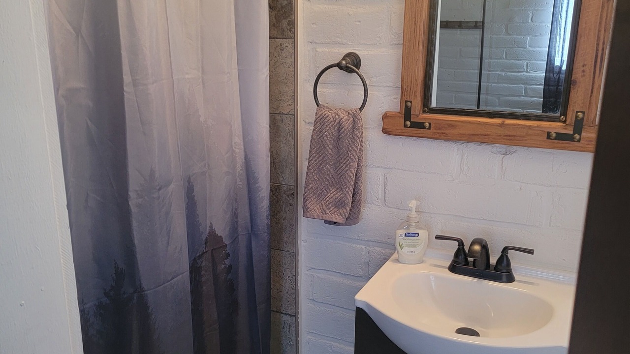 Photo of Bathroom in Sonoita