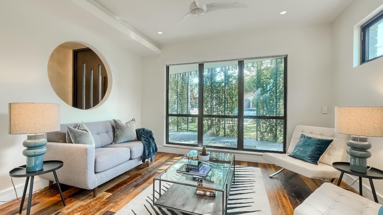 Photo of Livingroom in Zilker