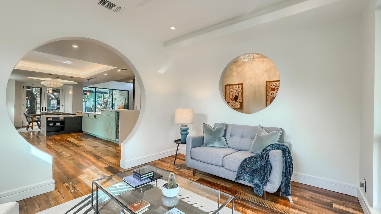 Photo of Livingroom in Zilker