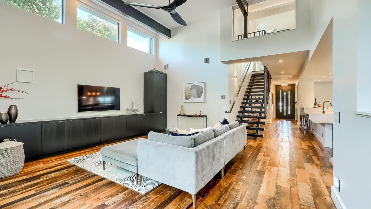 Photo of Livingroom in Zilker