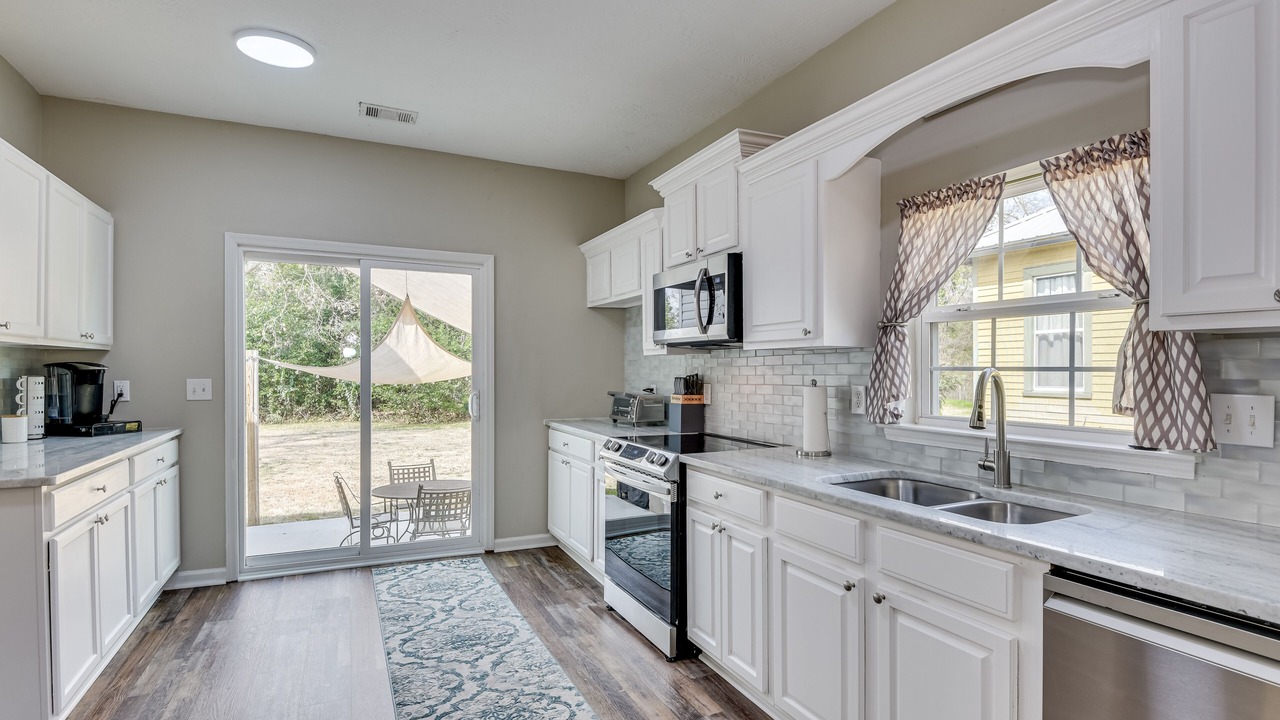 Photo of Kitchen in Midtown