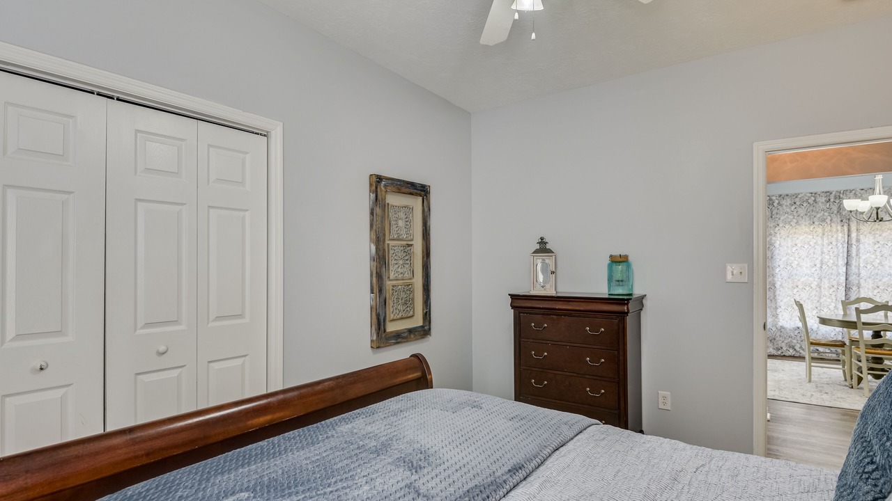 Photo of Bedroom in Midtown
