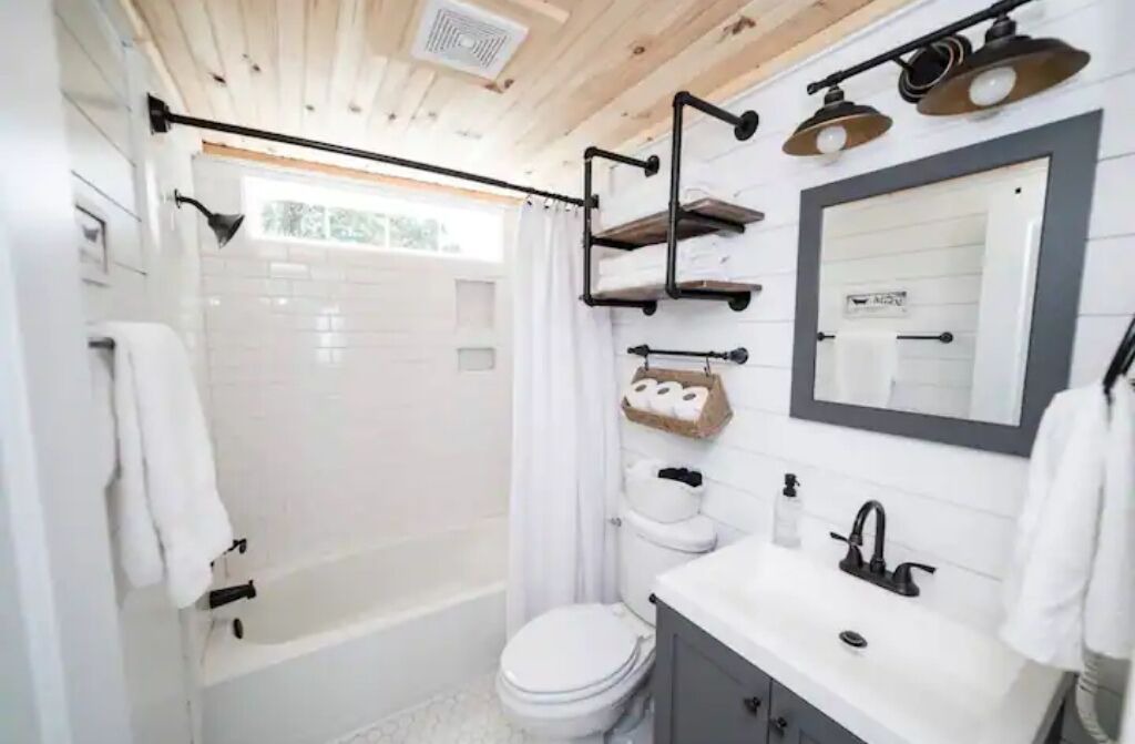 Photo of Bathroom in Lynchburg