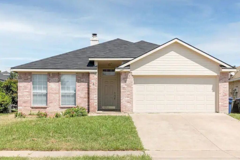 Photo of Outdoor in Garland