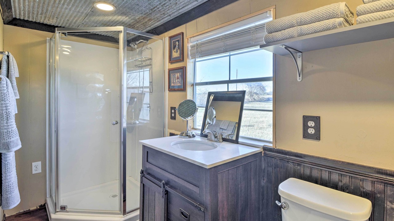 Photo of Bathroom in Wise County