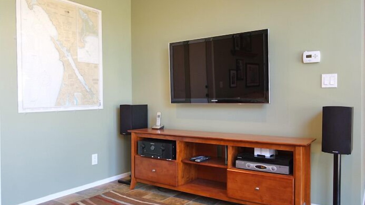 Photo of Bedroom in Bodega Bay