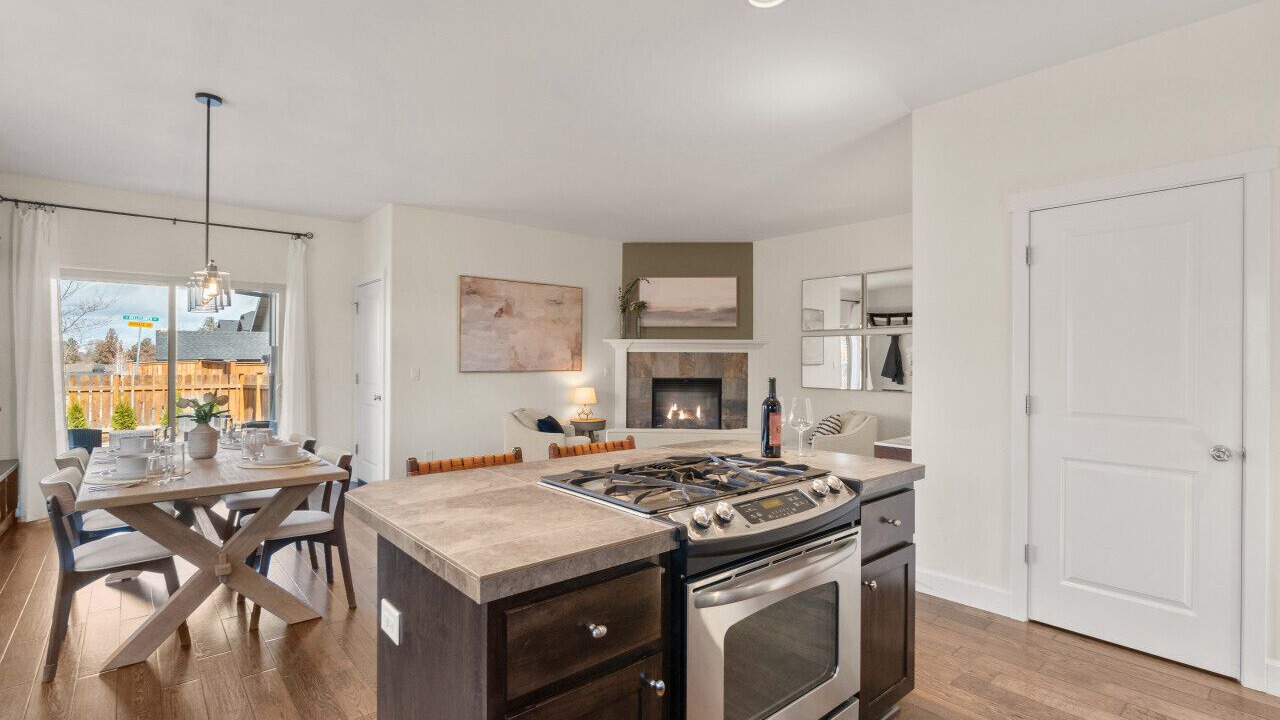 Photo of Others in Larkspur