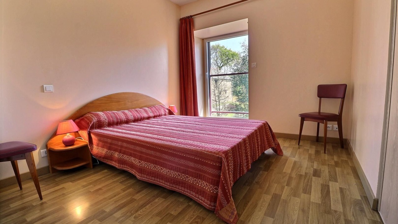 Photo of Bedroom in Tinteniac