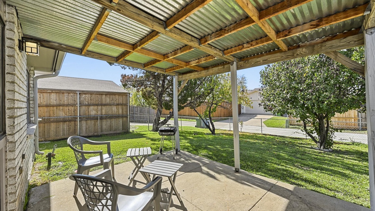 Photo of Patio Balcony in North Central Carrollton