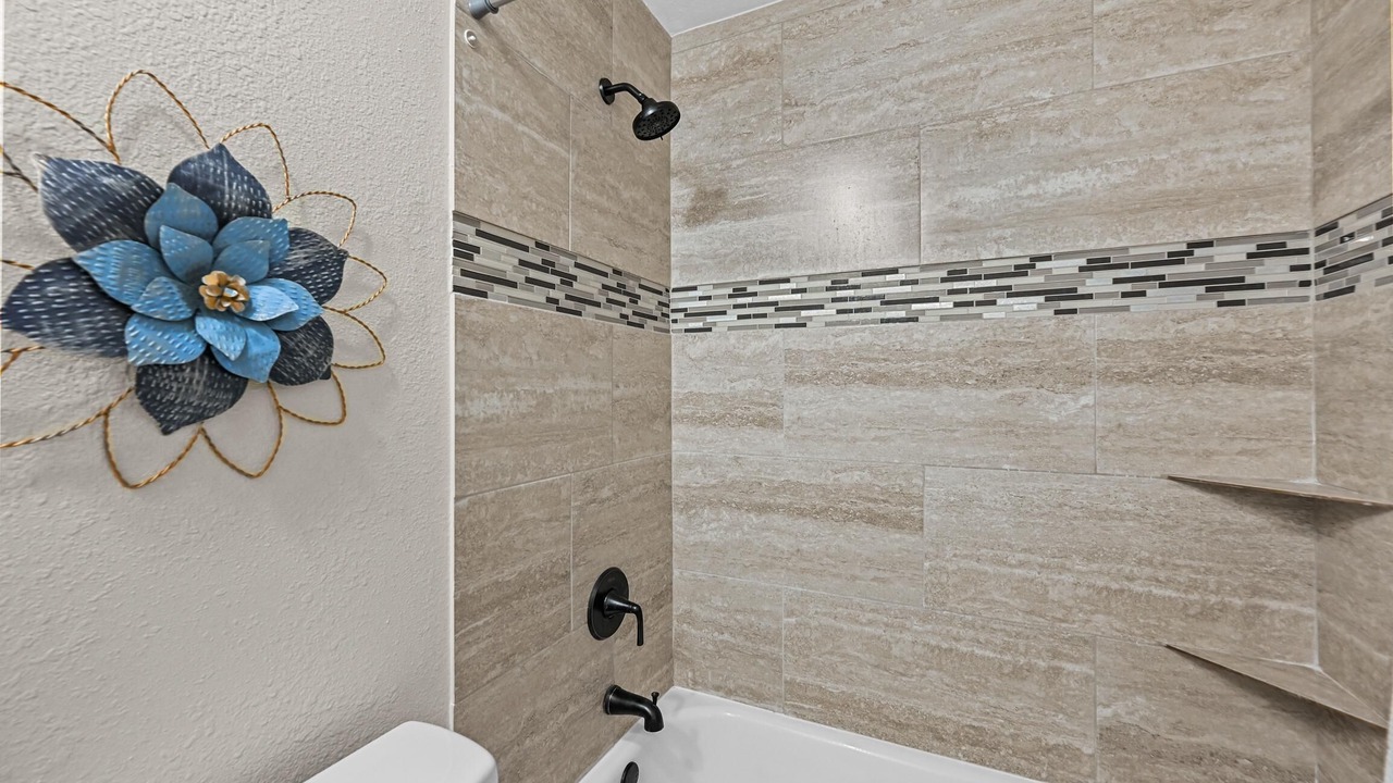 Photo of Bathroom in North Central Carrollton