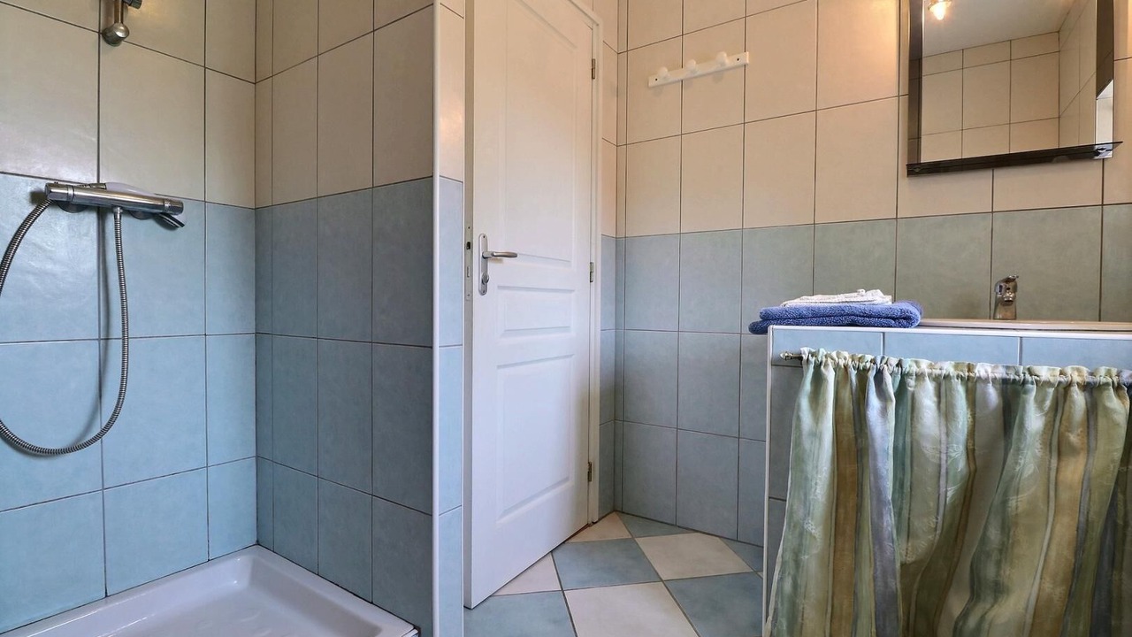 Photo of Bathroom in Tinteniac