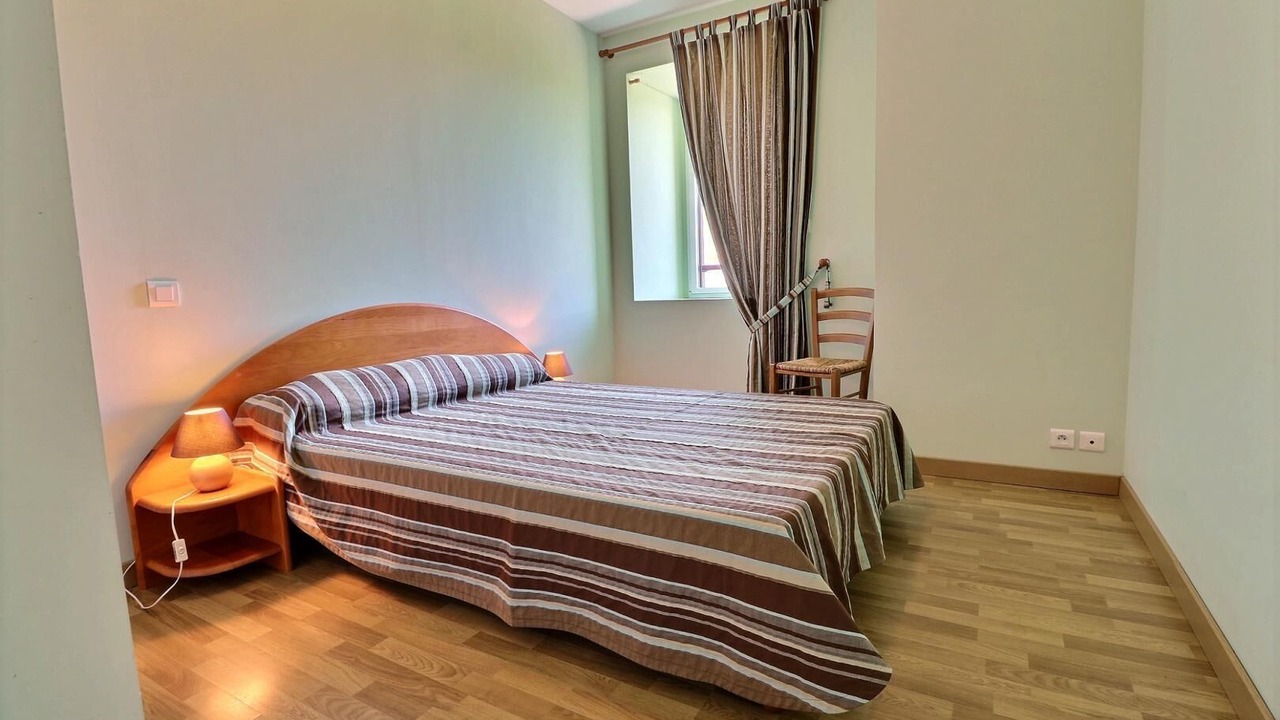 Photo of Bedroom in Tinteniac
