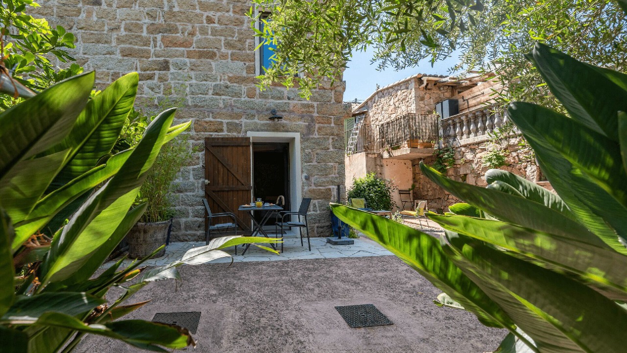 Photo of Outdoor in San-Gavino-di-Carbini