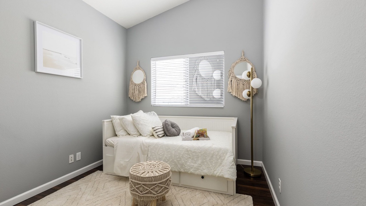 Photo of Bedroom in Santa Clarita