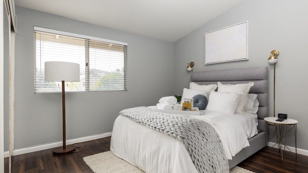 Photo of Bedroom in Santa Clarita