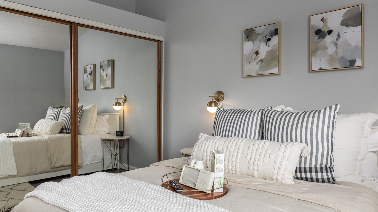 Photo of Bedroom in Santa Clarita