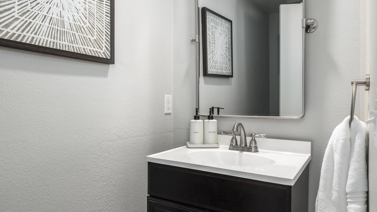 Photo of Bathroom in Santa Clarita
