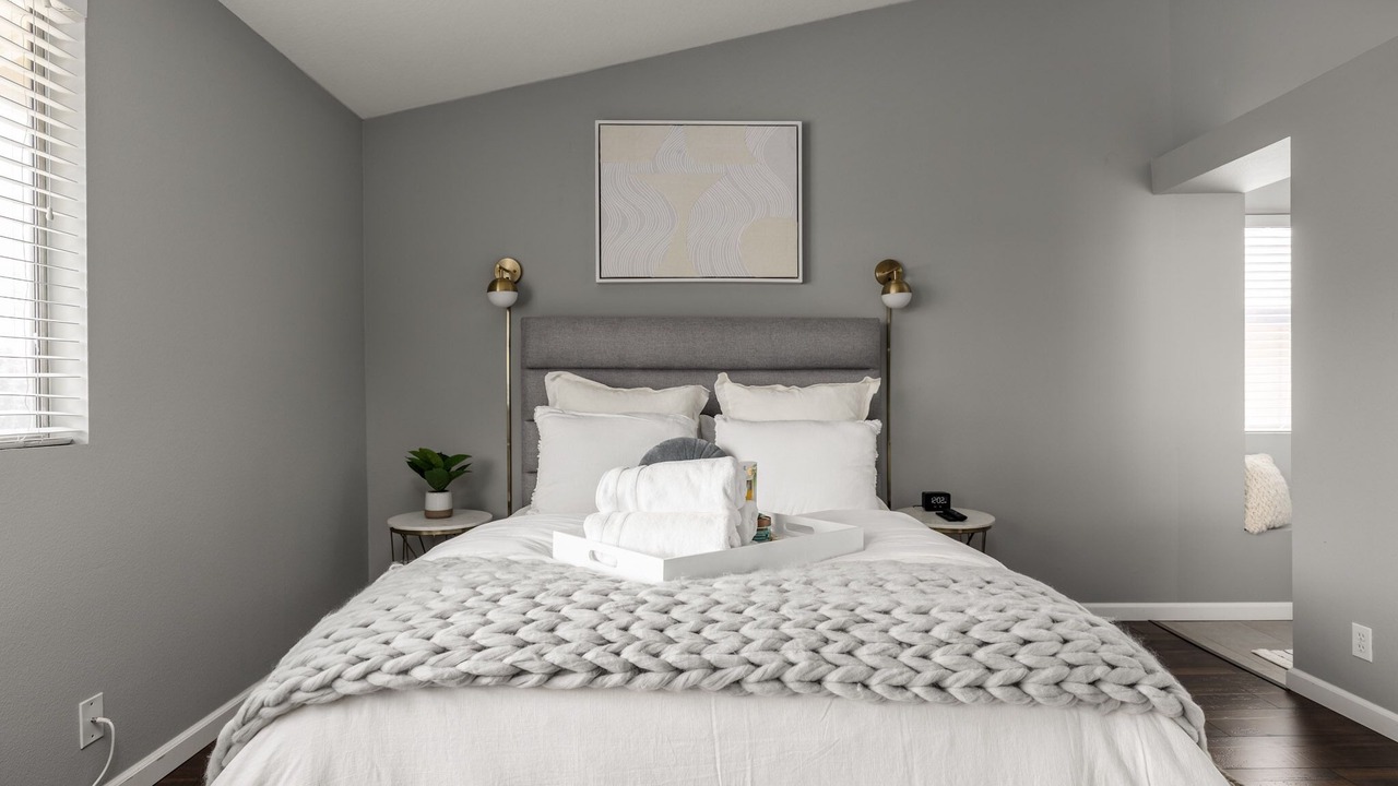 Photo of Bedroom in Santa Clarita