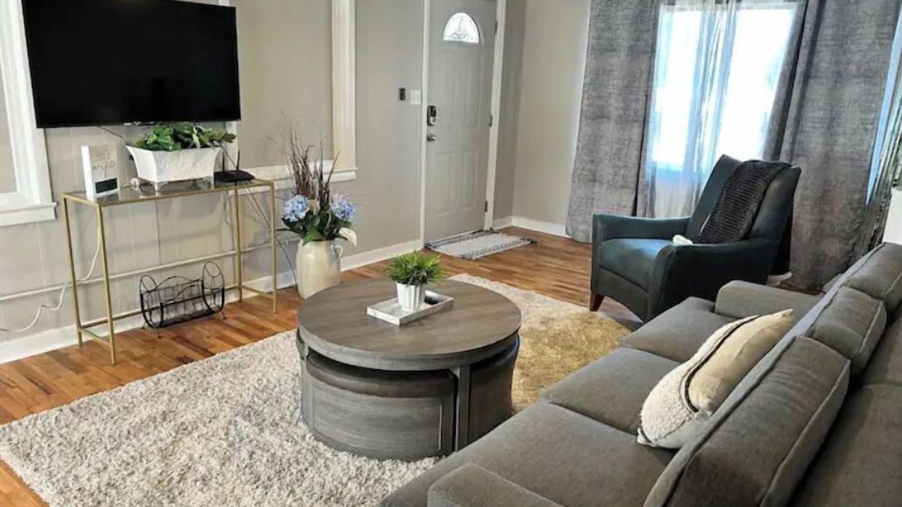 Photo of Livingroom in Thomasville