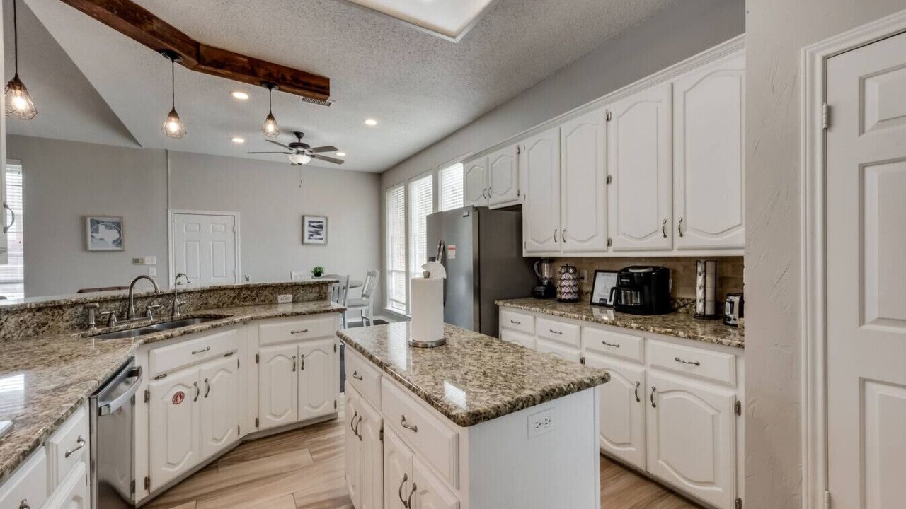 Photo of Kitchen in Rowlett