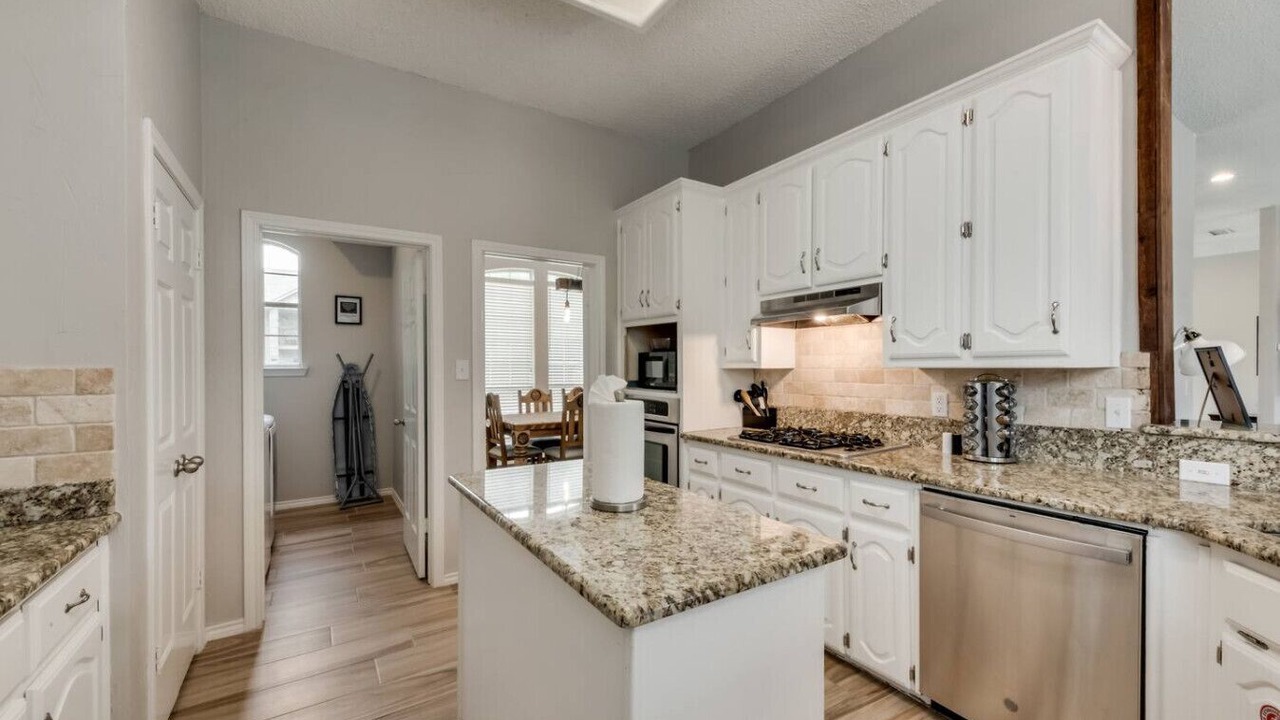 Photo of Kitchen in Rowlett
